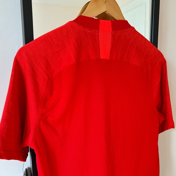 NWT Vintage 2019 Canada with tag.   Nike soccer red home jersey shirt Dri Fit - Picture 4 of 16